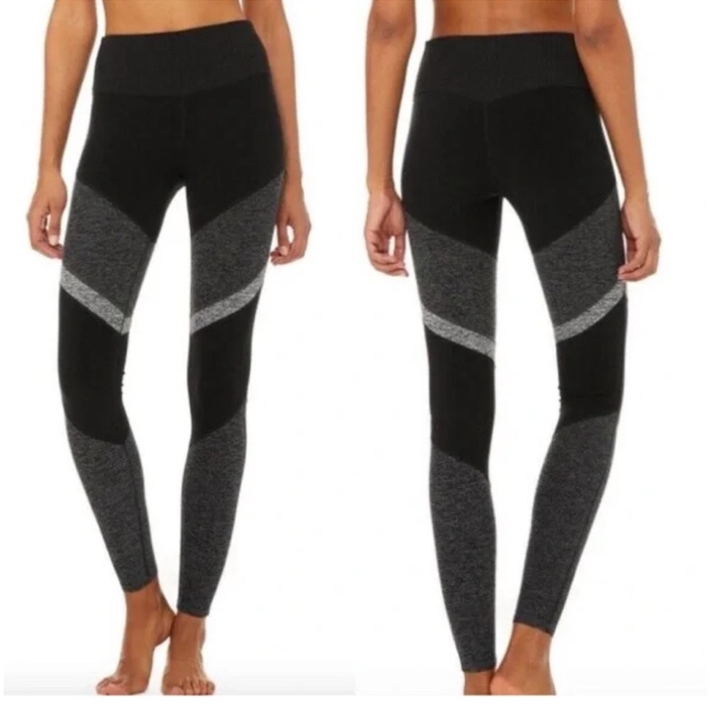 ALO High-Waist Colorblock Performance Leggings - Black/Grey
